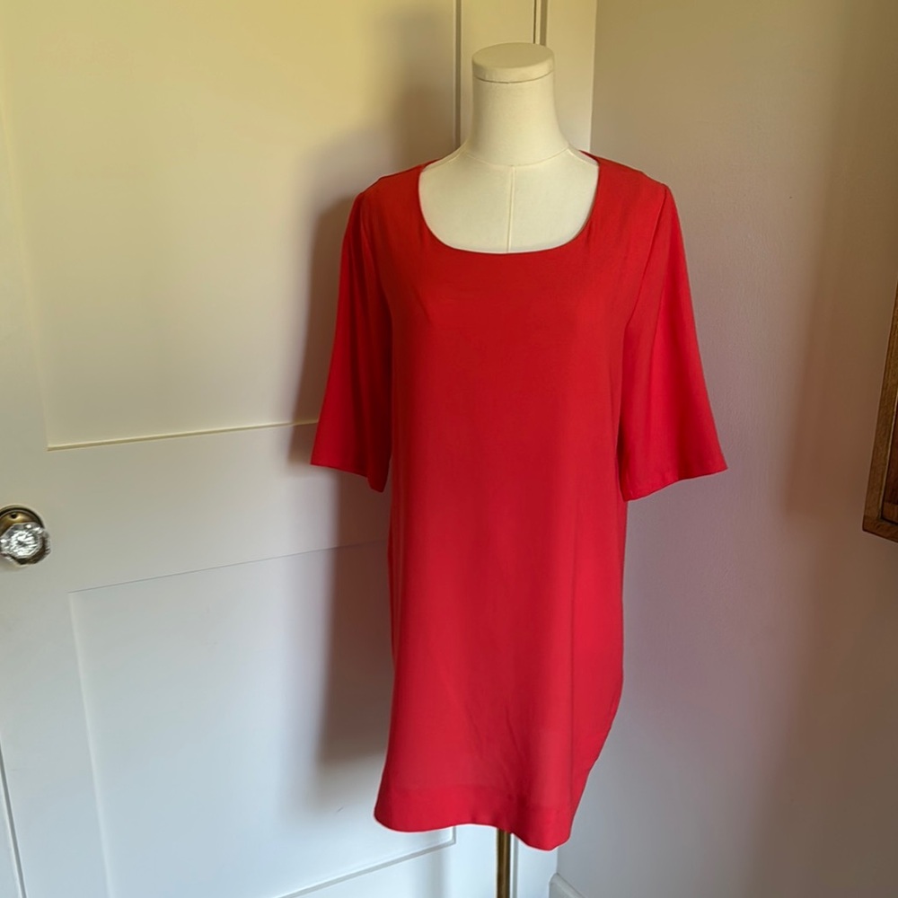 Collective Concepts Short Sleeve Shift Dress | Coral